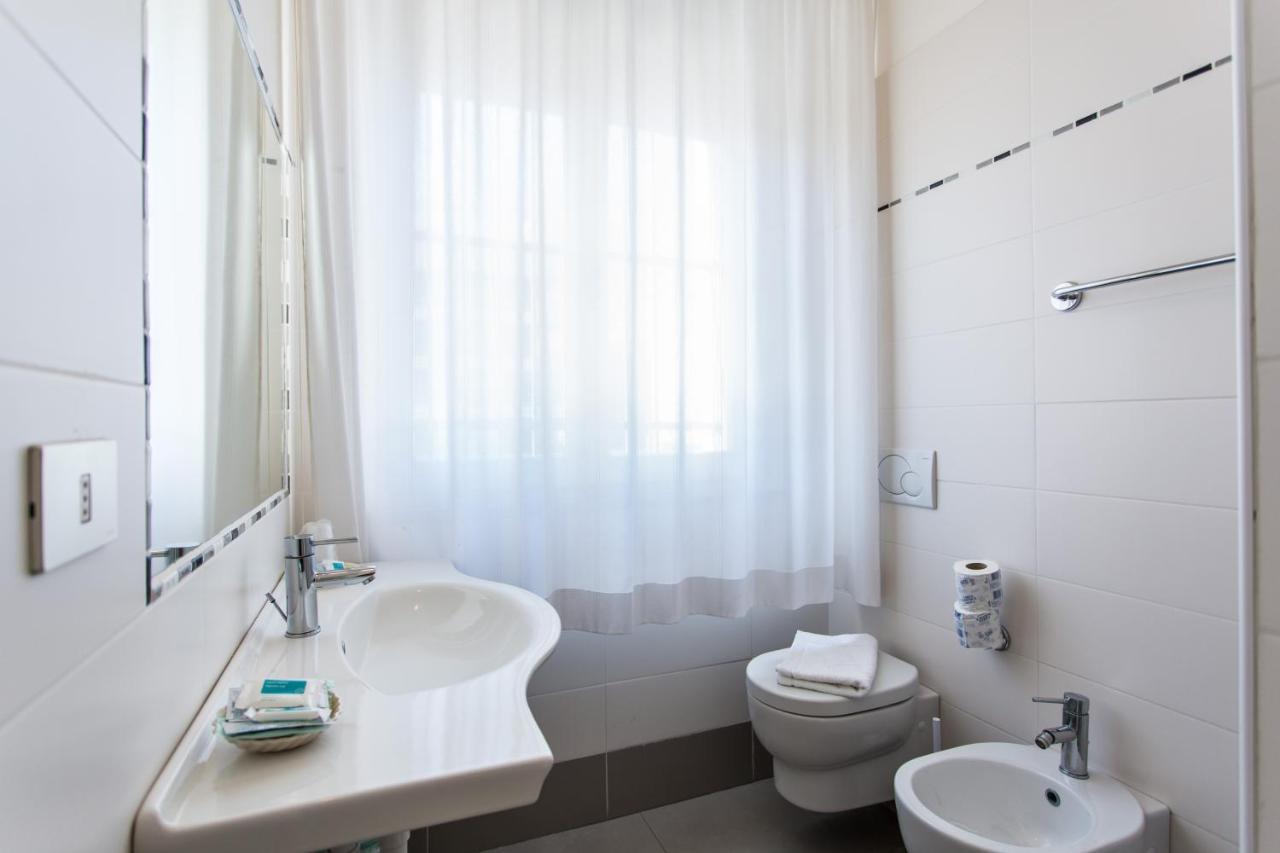 Hotel Savana Rimini Kültér fotó